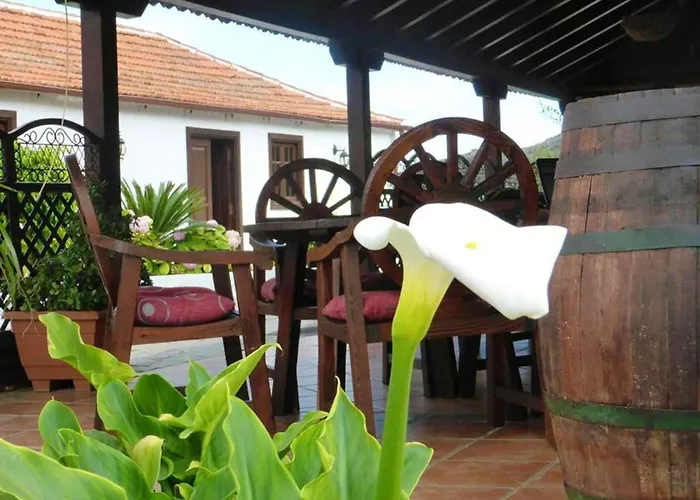 Charming With Terrace In Silos - 40 M²